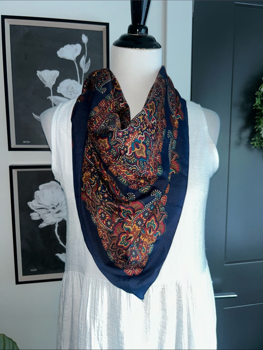 ๐บ 31" square Navy teal gold burgundy Paisley Print Lightweight fall Scarf